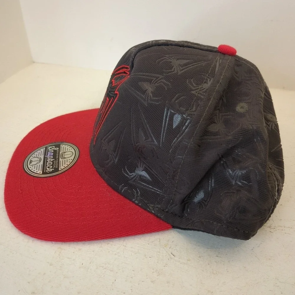 The Amazing Marvel‎ Spiderman Black & Red Baseball Cap Hat Spiders Cover the Cap